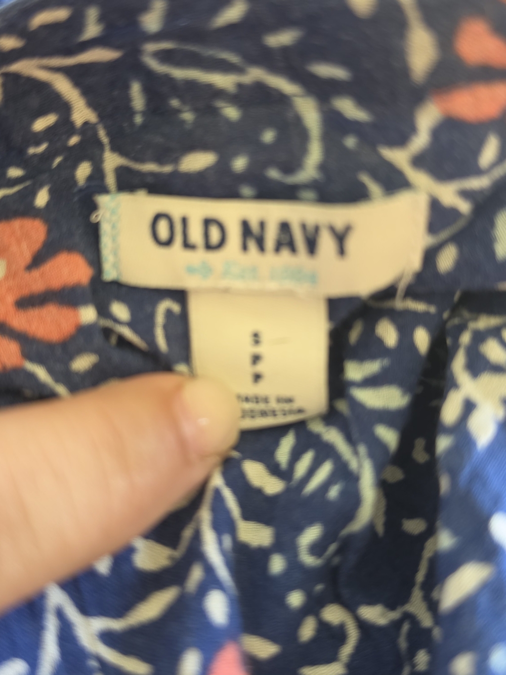 Old Navy Navy Blue Floral Button-Front Women's Top
